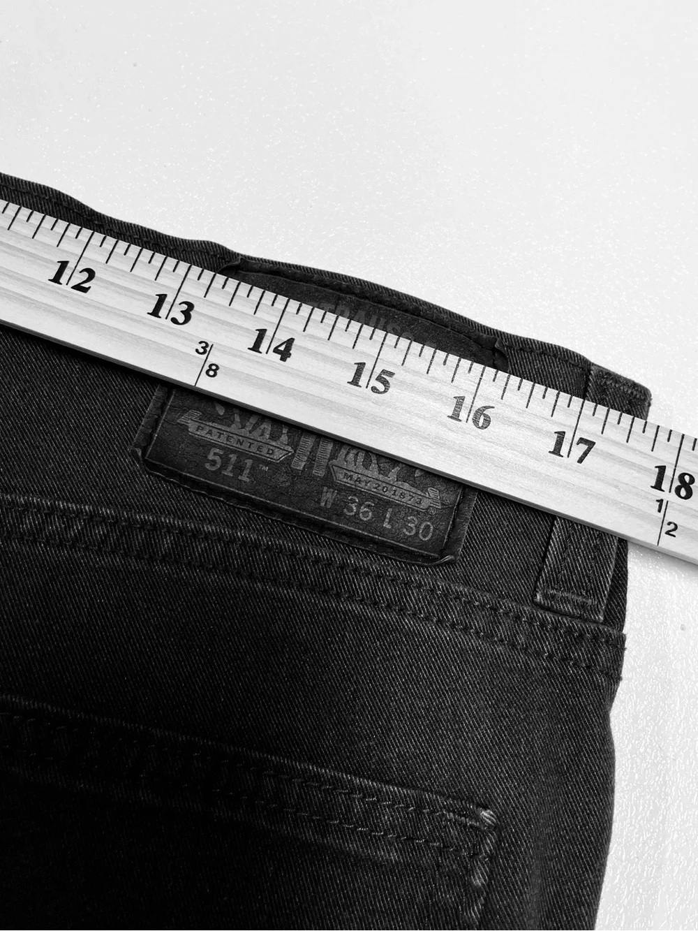 LEVI’S 511 Classic Slim Fit 5-Pocket Jeans Men’s 36x30